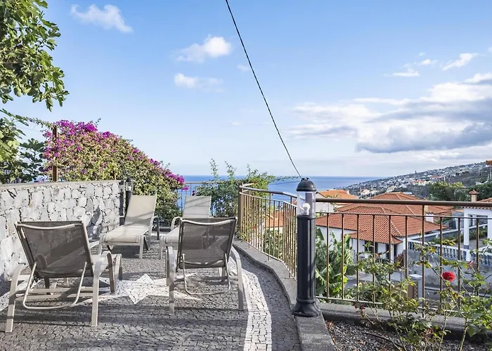 Vivenda Da Natureza Feriehus Santa Cruz (Madeira)